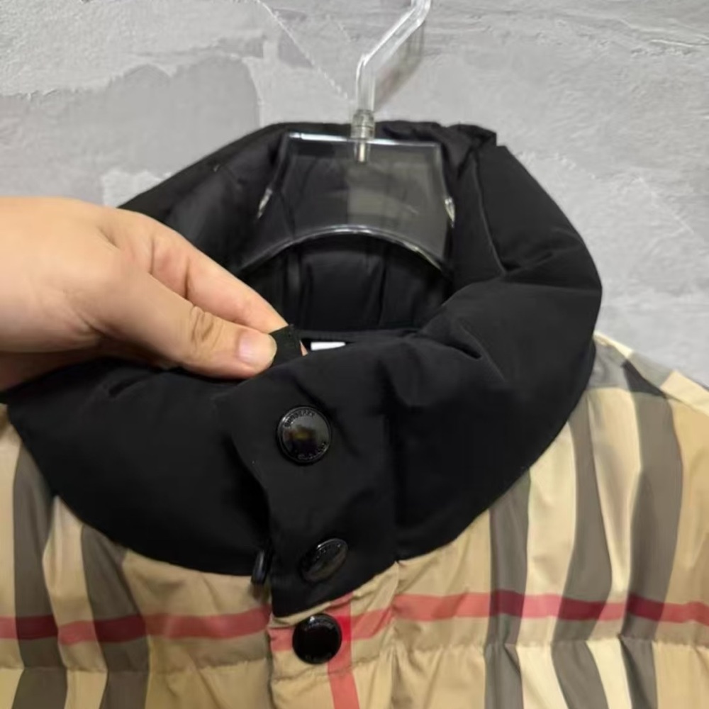 Burberry Black Jacket With Logo Patch - image 2